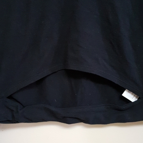 Hollister black peek-a-boo stomach top - Picture 3 of 4